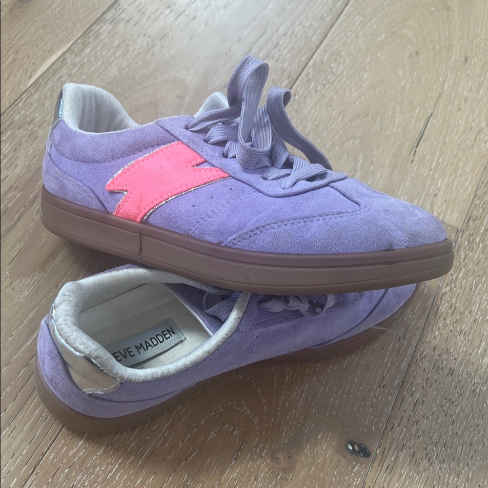 Steve Madden Lavender and Neon Pink Sneakers